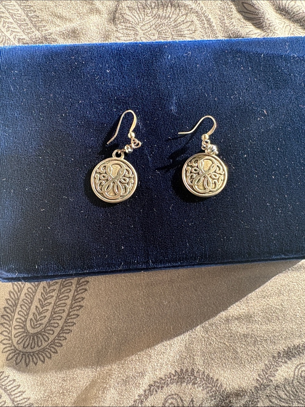 Vintage Silver Floral Disc Drop Earrings - Women Jewelry